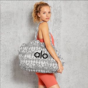 Alo yoga oversized tote
